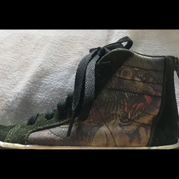Vans Dinosaur Hightop Skater Shoes 13.5Y - Picture 3 of 7